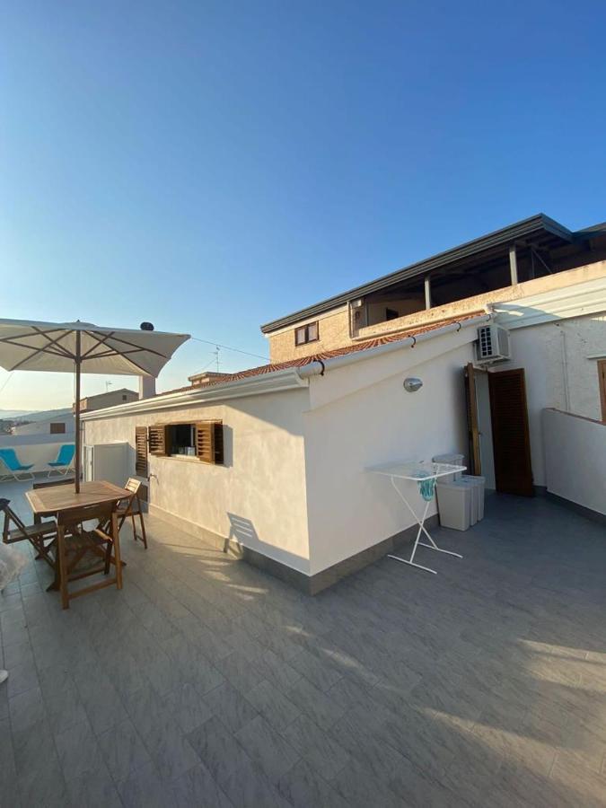 Beda House Vila Giardini Naxos Exterior foto